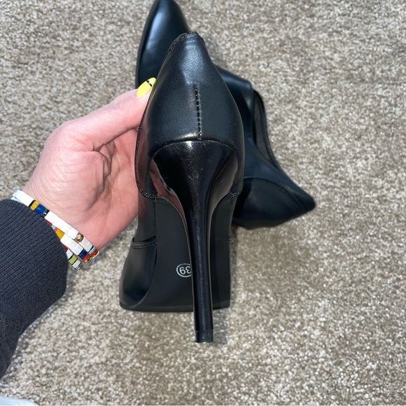 Women’s Spike Heel Bootie black fits 7 - Picture 4 of 5